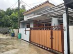 thumbnail-rumah-hunian-asri-dan-nyaman-limo-depok-ada-taman-belakang-4