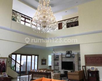 Rumah Menteng Daerah Elit Turun Harga Dari 30 M Menjadi 22 M