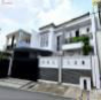 Rumah Bagus di Duren Sawit Jakarta Timur