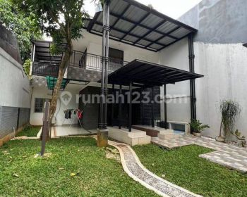 Rumah Hook Depan Taman 2 Muka di Cluster Depan Sentul City, Bogor
