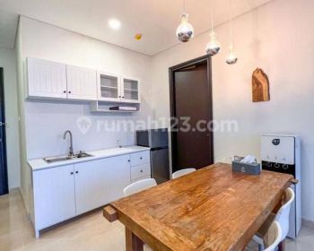 Sudirman suites 3 br furnish bawa koper d sewakan cepat