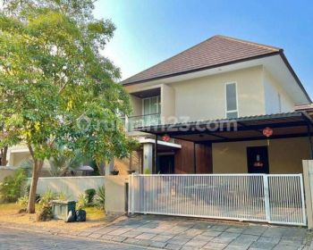 Jual Cepat, Rumah Mewah Graha Natura di Blok A, Siap Huni