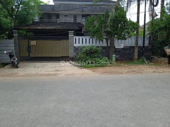 Rumah 2 Lantai Bagus di Komplek Billymoon, Jakarta Timur