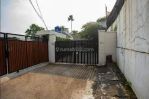 thumbnail-dijual-rumah-murah-lokasi-sfrategis-di-kemang-12