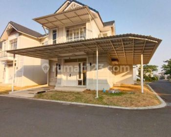 Rumah 2 Lantai Semi Furnish Lavon 2 Cluster Lavisa