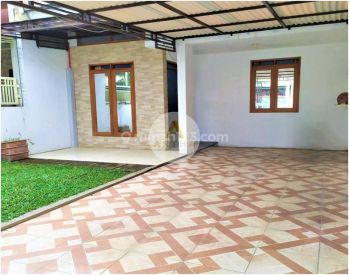 Rumah Bagus Terawat Semi Furnished di Cisaranten Arcamanik