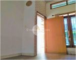 thumbnail-rumah-bagus-terawat-semi-furnished-di-cisaranten-arcamanik-2