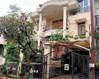 Rumah di Caringin Bandung Dijual Dalam Komplek Terawat Full Furnish