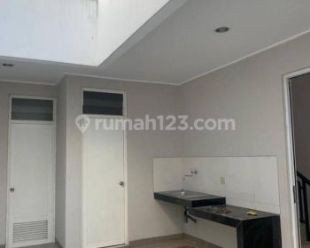 Disewakan Rumah 3 kamar SHM semi furnished Bagus harga bisa nego