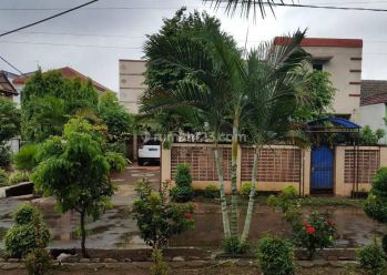 Rumah Hook  2 Lantai di Mekarsari Kompas SHM Bagus tanah luas di jual murah
