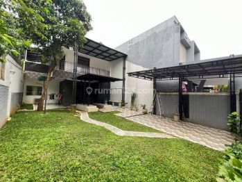 Rumah Hook Depan Taman 2 Muka di Cluster Depan Sentul, Bogor