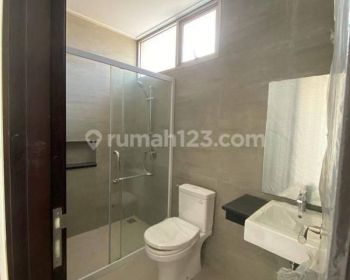 Disewa Rumah Pik 2 Ukuran 10 X 15 Pantai Indah Kapuk