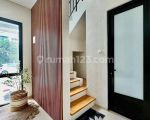 thumbnail-rumah-baru-2-lantai-di-nusa-loka-neo-catalonia-bsd-city-4