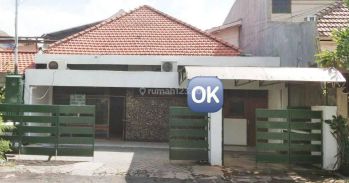 Jual rumah pucang anom murah dekat jalan raya