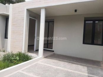 Dijual Rumah Nyaman Minimalis Siap Ditingkat di Taman Holis Indah