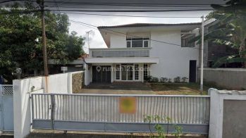 Rumah 2 Lantai Lokasi Strategis Di Kalibata Jakarta Selatan S6992