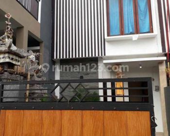 Dikontrakan Rumah Lantai 2 Townhouse Tabanan
