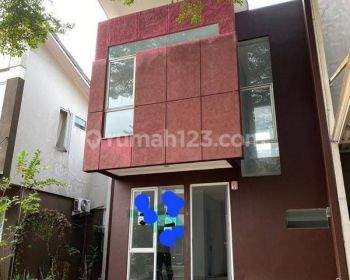 RUMAH DISEWA KT 3+1,SIMPLICITY, BSD, NO COBROKE