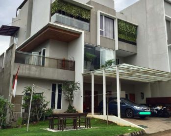 Rumah Bagus di Royal Hill Residence Cilandak Jakarta Selatan