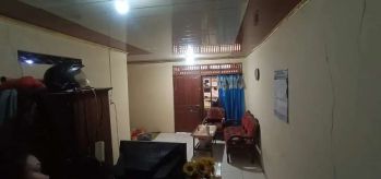 DIJUAL RUMAH DAN TANAH,sudah plafon pvc uk keramik 40x40. STRATEGIS