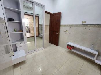 Sewa rmh siap huni di ploso timur ada perabot