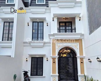 Dijual Cepat Rumah Jagakarsa 2 Lantai Selangkah Pintu Tol