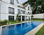 thumbnail-brand-new-modern-classic-house-25-lantai-kemang-fully-furnished-pool-0