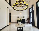 thumbnail-brand-new-modern-classic-house-25-lantai-kemang-fully-furnished-pool-3