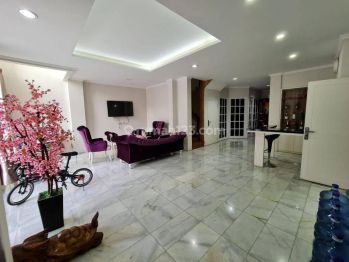 Dijual Rumah Muara Karang Blok 10 Lantai 2