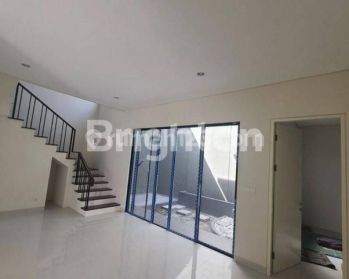A4390 Rumah Baru Minimalis Citraland Dekat Gwalk Pakuwon Graha