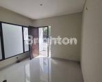 thumbnail-a4390-rumah-baru-minimalis-citraland-dekat-gwalk-pakuwon-graha-3