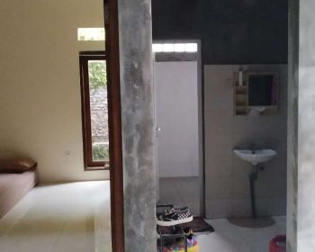 Kos Pamularsih 800rb/bln termasuk listrik