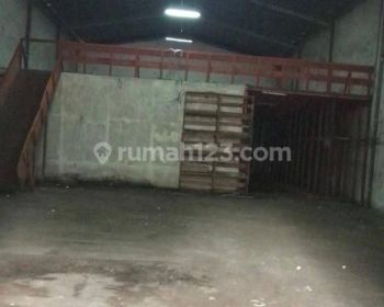 Gudang Margomulyo Permai Siap Huni Sudah Renov