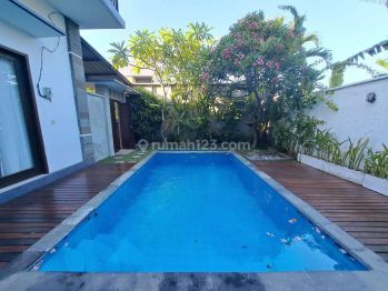 Rent Rumah: 3 bedroom villa
