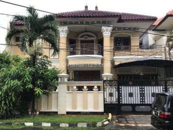 Rumah dijual di Lebak Bulus Jakarta Selatan Strategis Dalam Komplek