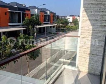 Disewakan Rumah di Nashville Pik 2