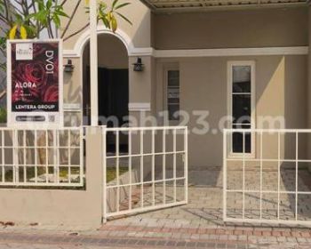 Rumah Baru Minimalis Modern dekat FASUM KOLAM