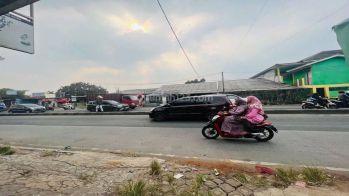 Ruko dan Kontrakan 4 Units Di Lokasi Komersil Raya Parung