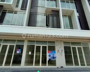 Sewa Ruko Northwest Boulevard Citraland 3 Lantai Hadap Utara