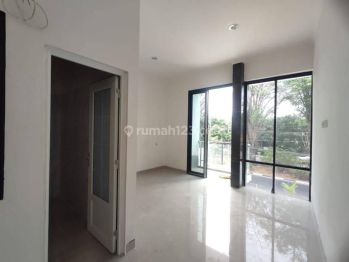 Rumah Mewah dan Elegant 2 Lantai di Cempaka Putih jakarta Pusat