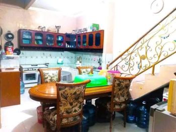 Di jual rumah 2.lantai  di pulo sirih Timur.