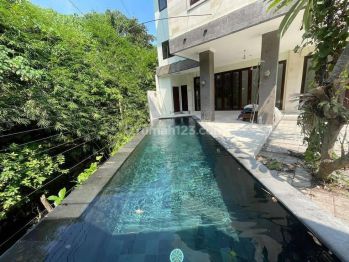 Villa view sungai dan laut ketewel Gianyar Bali Indonesia