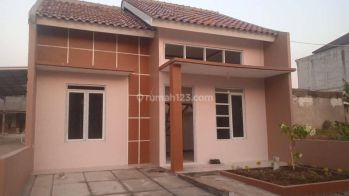 Rumah Ready Dekat 2stasiun Akses Mobil di Citayam Nego