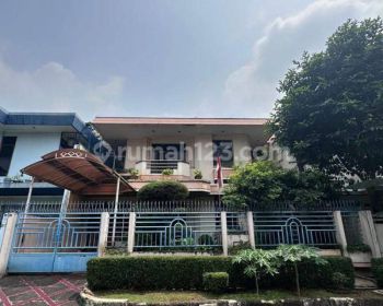 Termurah Dijual Cepat Rumah Intercon Luas Tanah 360m2 .