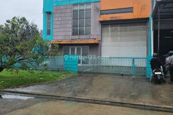 Langka! Disewakan gudang di Taman Tekno BSD