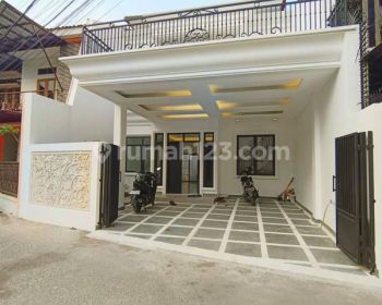 Dijual Rumah White House Modern Classic Di Ciracas Jakarta Timur