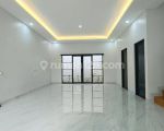 thumbnail-dijual-rumah-white-house-modern-classic-di-ciracas-jakarta-timur-3