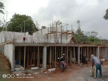 Rumah Kos Pesan Bangun SHM Ready Lingkungan Kos