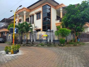 Disewakan Rumah Mewah daerah Telaga Bodas