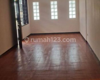 Rumah Murah Baru Renov Siap Huni di Taman Kopo Indah 2 Bandung